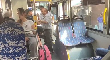 Pendik'te İETT şoförü çileden çıktı