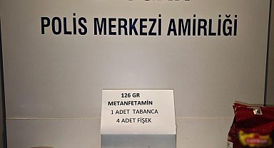 15 Temmuz Otogarı'nda çay ve salça paketinden uyuşturucu çıktı