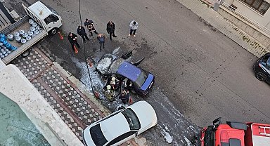 Ankara'da faciadan dönüldü: Park halindeki otomobil tüp kamyonetinin yanında yandı