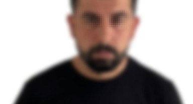 Bakırköy'deki bir mağazada etek altı tacizi kamerada