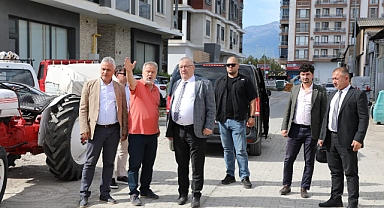 Başkan Mehmet Ertaş, Mahalle Muhtarlarıyla Sahada: