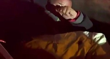 Beylikdüzü'nde uygunsuz hareketler sergileyen şahsı çöpe attılar