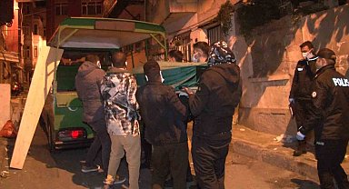 Beyoğlu'nda 4 katlı binadan anne ve bebeğin cesedi çıktı