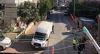 Esenyurt'ta kargo aracı sürücüsünün çocuğu ezdiği anların görüntüleri ortaya çıktı