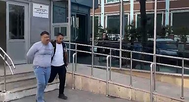 Esenyurt'ta sokakta çırılçıplak dolaşan şahıs gözaltına alındı