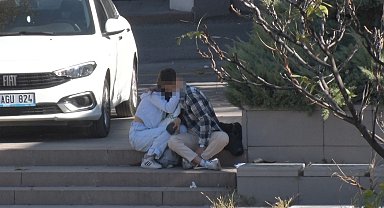 Kocatepe Camisi'nin gölgesinde ahlaka aykırı görüntüler