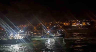 Arnavutköy'de balıkçı teknesi karaya oturdu