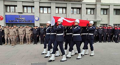 Bakırköy'de kazaya müdahale ederken şehit olan polis memuru için tören düzenlendi
