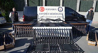 İstanbul'da kaçak silah operasyonu: 2 gözaltı