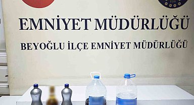 İstanbul'da sahte alkolden ölenlerin sayısı 4'e yükseldi, 14 kişi gözaltına alındı