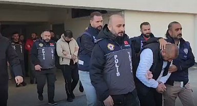 Kredi çekemeyen kişileri tuzağa düşürüp dolandıran çeteye suçüstü baskın