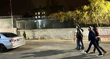 Mado Kafe'de 1 kişinin yaralandığı silahlı kavganın görüntüleri ortaya çıktı