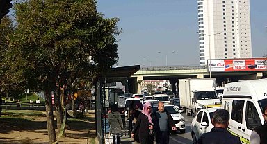 Pendik'te yol kenarında başından vurulmuş erkek cesedi bulundu