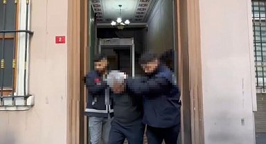 Polisi arayarak 'Annem evde hareketsiz yatıyor' dedi, gerçek bambaşka çıktı