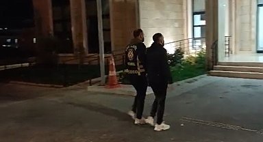 Ters yönden giderek ambulansa yol vermeyen sürücü yakalandı