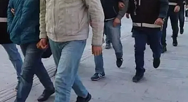 Balıkesir Emniyetinden Operasyon; Çok Sayıda Silah ve Aranan Şahıs Yakalandı!
