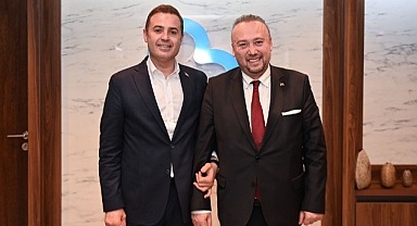 Başkan Ahmet Akın’dan Uşak Belediye Başkanı Özkan Yalım’a Teşekkür