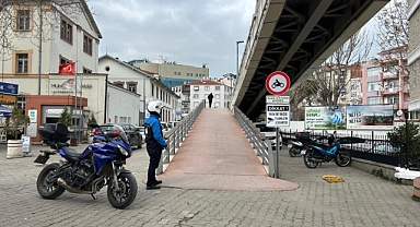 Balıkesir Büyükşehir’den Yaya Üst Geçidine Kameralı Güvenlik Sistemi