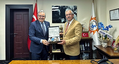 Başkan Dursun Mirza'dan Erdek Belediye Başkanı Burhan Karışık'a Ziyaret