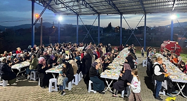Gönen Belediye Başkanı İbrahim Palaz, Kalfaköy ve Muratlar Mahallelerinde İftar Programlarına Katıldı