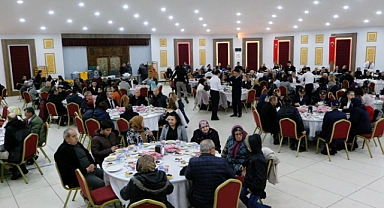 Susurluk’ta 18 Mart Şehitleri Anma Günü İçin İftar Programı Düzenlendi