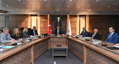 Başkan Akın'dan Daire Başkanlarına Teşekkür: