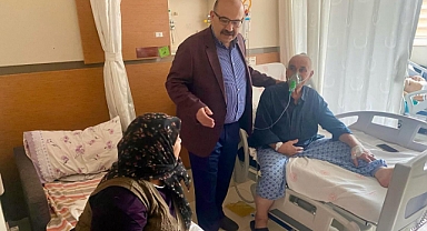 Vali Ustaoğlu’ndan Atatürk Şehir Hastanesi’ne Moral Ziyareti
