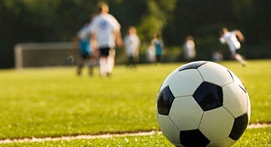 Edremit’te Geleceğin Yıldızları Yetişiyor: Yaz Futbol Okulu Kayıtları Devam Ediyor