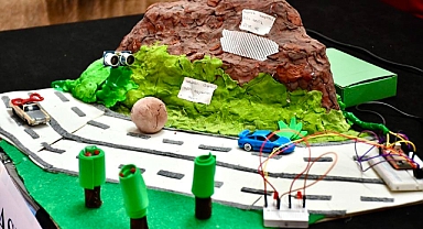 Balıkesir’de Deneyap Elektronik Programlama ve Nesnelerin İnterneti Proje Şenliği Düzenlendi