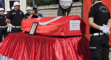Balıkesir Emniyeti Yasta: Polis Memuru Deniz Yaşin Son Yolculuğuna Uğurlandı