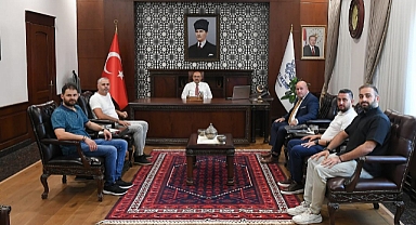 Vali Ustaoğlu'na Kurum Temsilcilerinden Ziyaret