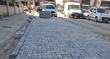 Edremit’te Altyapı Çalışmalarının Ardından Yolları Yeniden Düzenliyor