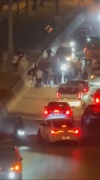 Aniden Patlak Veren Kavga Asker Konvoyunu Durdurdu