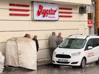 Ankara'da Köylerde Sel ve Polatlı'da Ceviz Büyüklüğünde Dolu Yağışı