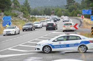 Antalya'da Araç Sayısı Rekor Seviyede Arttı