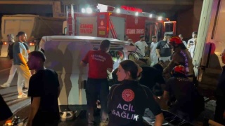 Bayrampaşa'da Gece Yarısı Trafik Kazası
