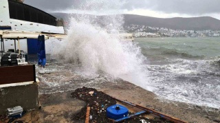 Bodrum-Datça Arasında Fırtına Uyarısı: Denizcilere Dikkat