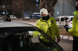 Isparta'da Gerçekleştirilen Asayiş ve Trafik Uygulaması