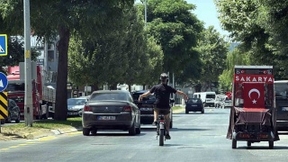 Tehlikeli Dans: Sakarya'da Elektrikli Bisiklet Sürprizi